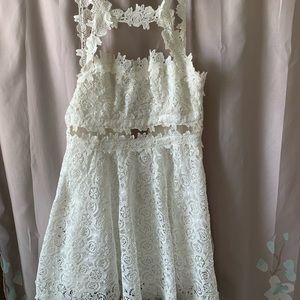 White lacy flower dress